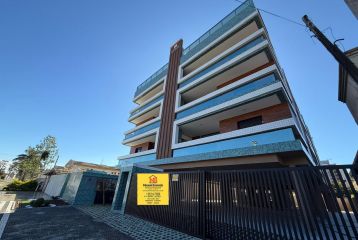 REF. 135 - COBERTURA EM CAIOBÁ ED. ACQUA 405