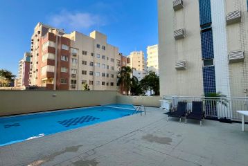 REF. 445 - Apartamento em Caiobá na quadra mar - Ed. Antares APTO 703